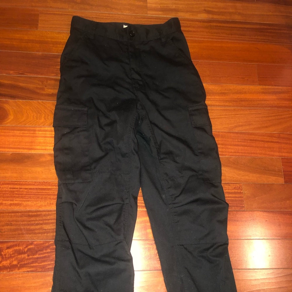 BRANDY MELVILLE CARGO PANTS